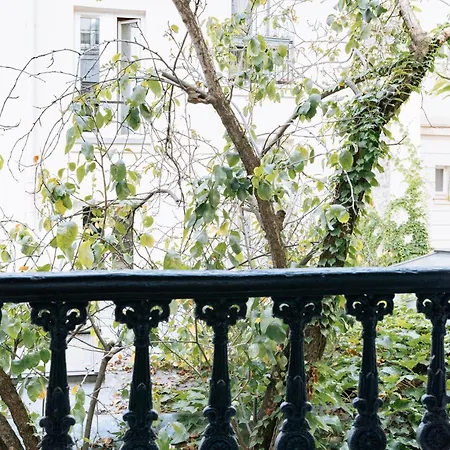 Alluring 1 Bedroom 5 Min To The Eiffel Tower! 巴黎