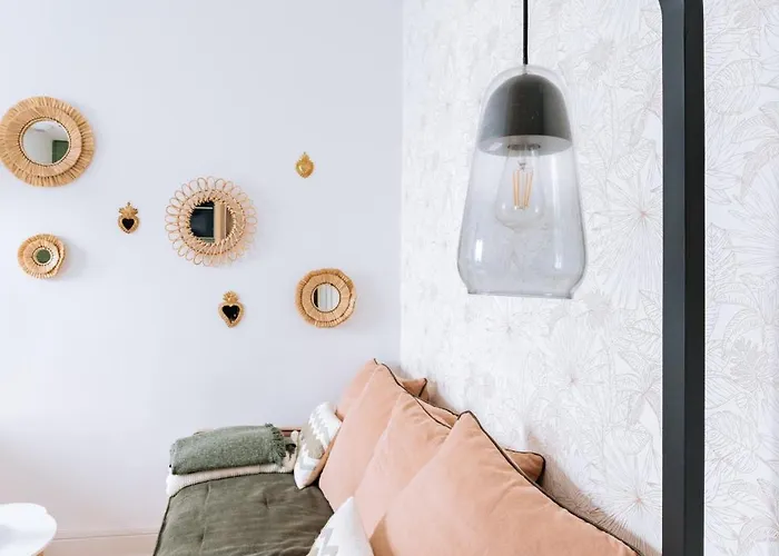 Alluring 1 Bedroom 5 Min To The Eiffel Tower! 아파트